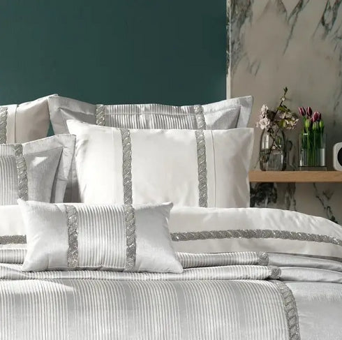 PRE-ORDER Grazia Silver Duvet & Bedpread Set